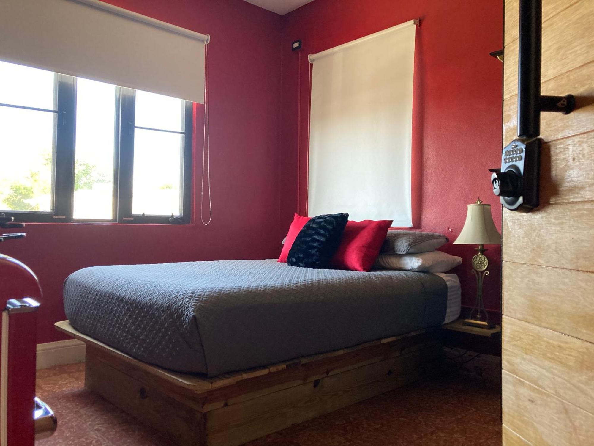 Lower Price, More Style, Discount Studio In San Juan,Pr, Beach, Free Bikes (Adults Only) Exterior photo