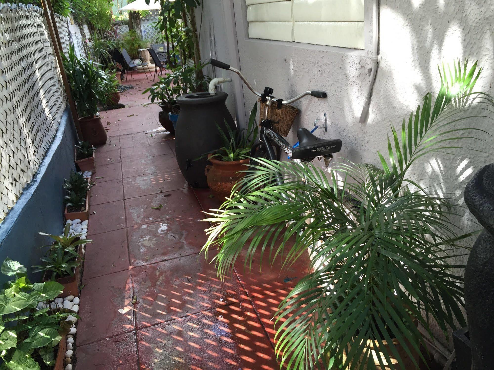 Lower Price, More Style, Discount Studio In San Juan,Pr, Beach, Free Bikes (Adults Only) Exterior photo